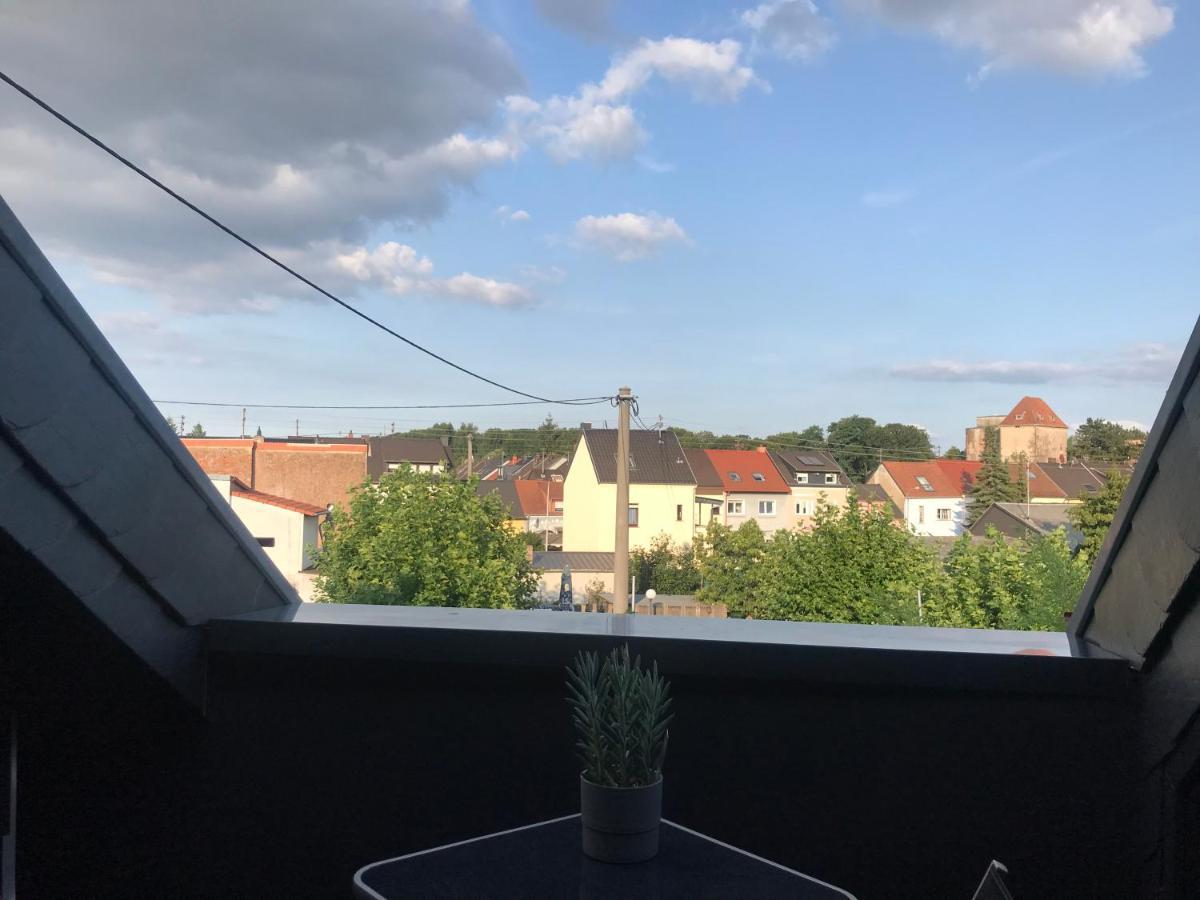Apartment Mit Dachloggia Saarlouis Buitenkant foto